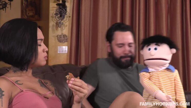 Naughty Handjob from Tattooed Brunette Honey Gold