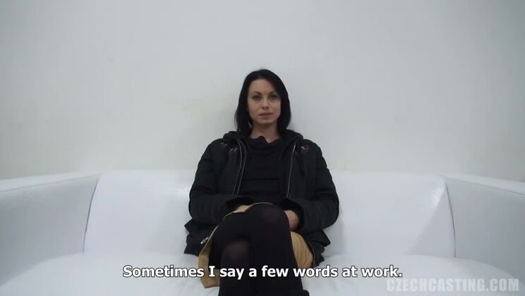  Piercing Beauty Lucie 