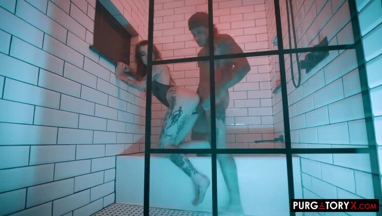 Inked Brunette in Action - Praying Mantis Vol 1 E2