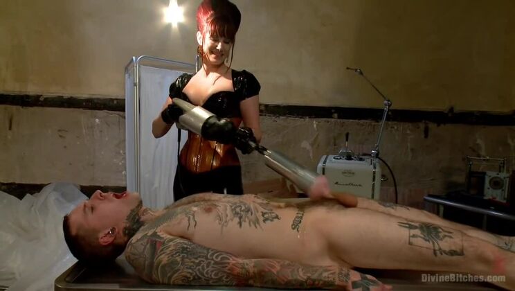 BDSM Slave Training with Maitresse Madeline Marlowe