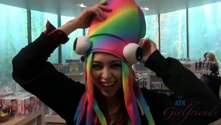 Brunette Beauty Riley Reid at Aquarium