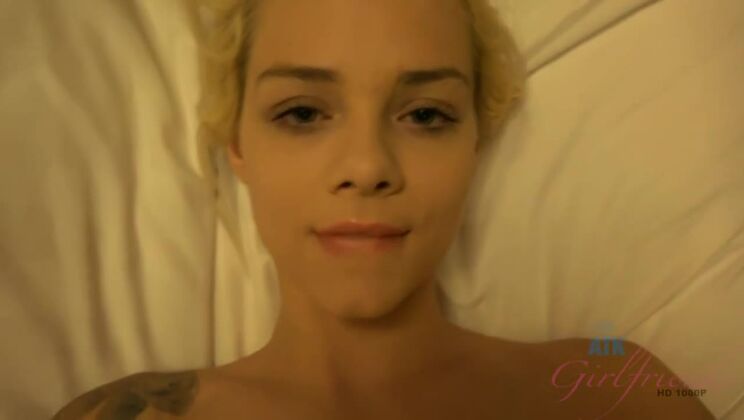 Blonde Bombshell Elsa Jean Gets Cumshot After Intense Sex