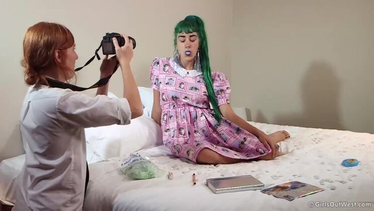 Avalon and Emerald - Hairy Lesbian Delight