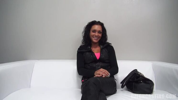 Linda European Style Casting