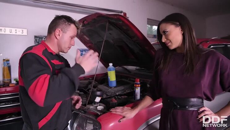 Cassie Del Isla - Pleasing Him with Her Tool