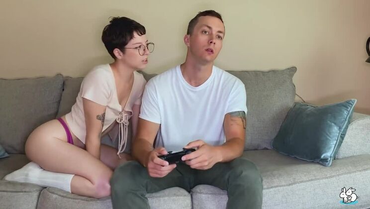 Tattoo Lover Gets Fucked by Young Blonde