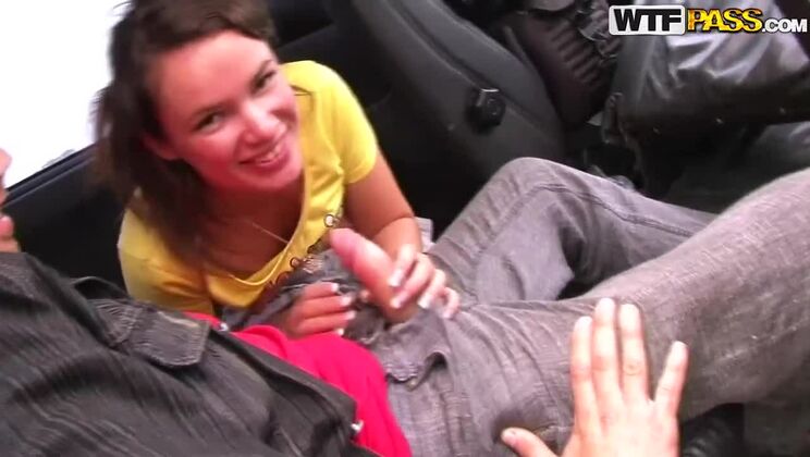 Deepthroat Fucking With Mia And Vova - Brunette Action