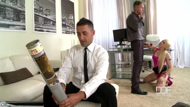 Pierced and Ready: Lola Taylor's Anal Adventure