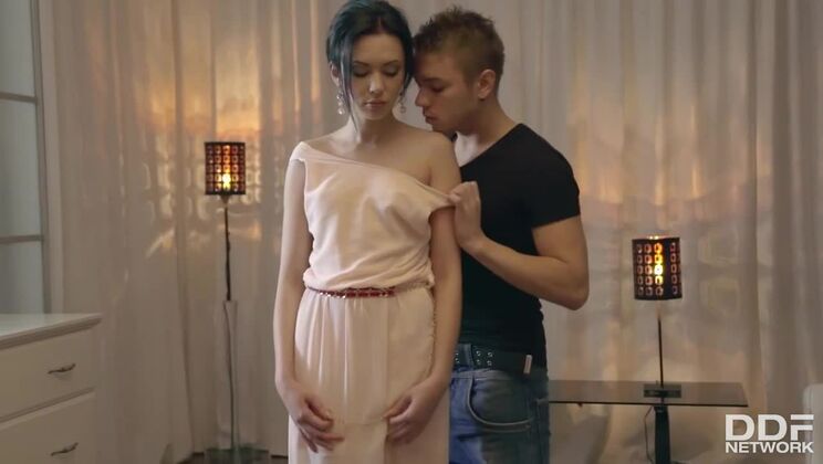 Slave to Pleasure: Sheri Vi's Midnight Session