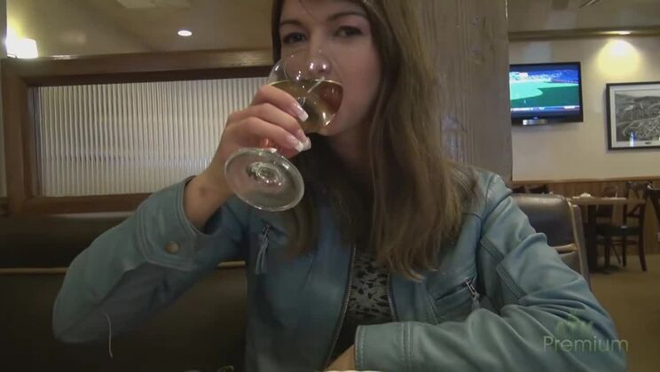 Ask Susan Ayn to Be Your Girlfriend for a Day