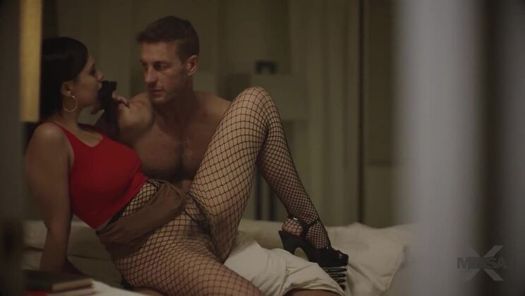 Violet Starr Loves Hairy Daddies