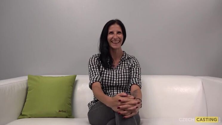 Sophisticated Eva Czech Model