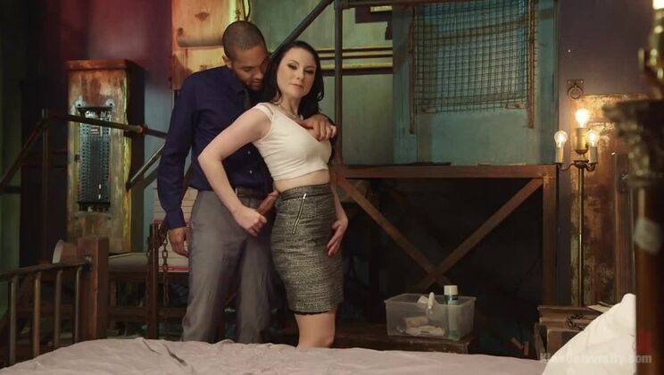 Veruca James Gives Mind-Blowing Handjobs with Sex Toys