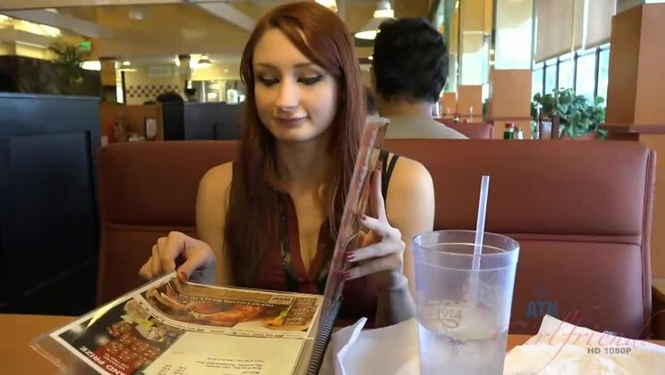 Smoking Hot Violet Monroe Footjob Action