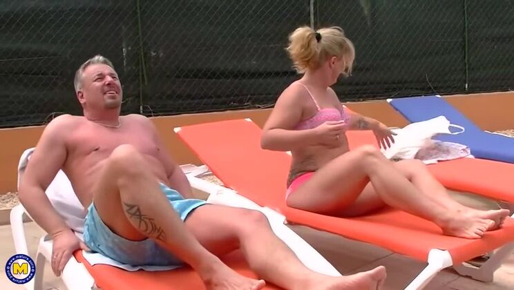 Lesbian Sex with Mature Housewives