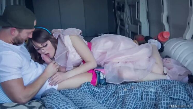 Brunette Babe Nickey Huntsman Screams On Ryan Madison's Cock