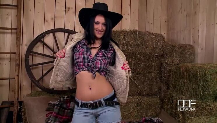 Striptease Star - Betty