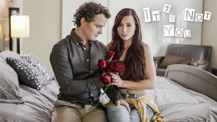 Robby Apples Enjoys Natural Tits