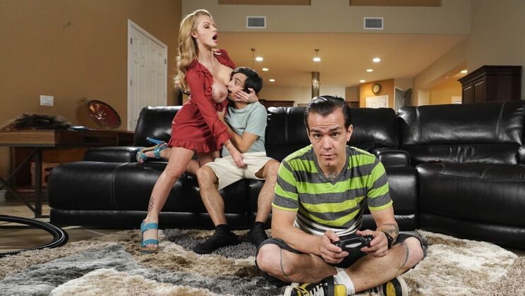 Facial for Busty MILF after Blowjob