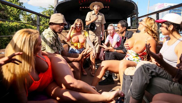 Big Ass Latina Guide in Reverse Cowgirl