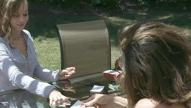 Capri Anderson Loves a Crowd