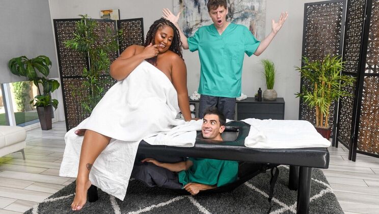 Jordi El Niño Polla Enjoys Big Tit Blowjob