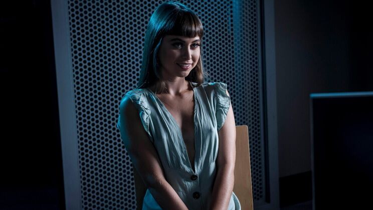 Brunette Babe Riley Reid in Cowgirl Position