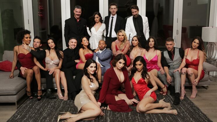 Valentine's Day Anal Creampie Extravaganza