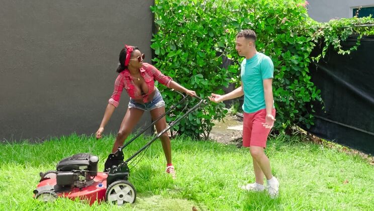 Naomi Foxxx Gets Fucked Hard in the Bathroom