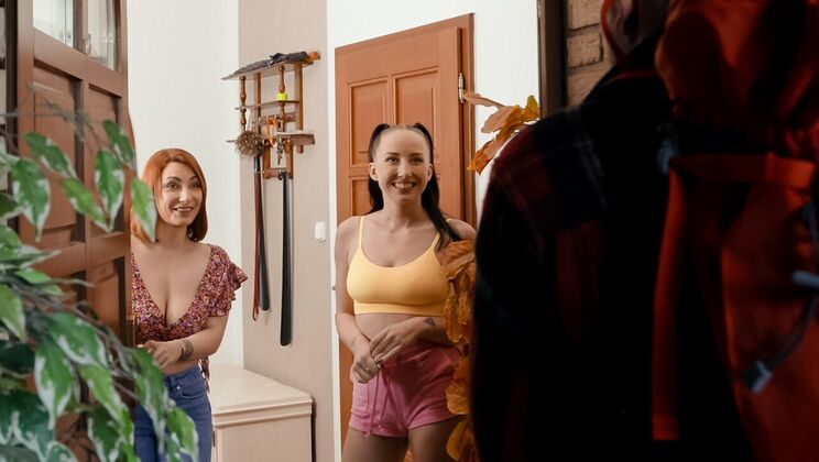 Homestay Pussy Licking Fun