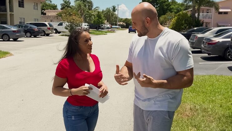 Carmela Clutch Gets Hunted