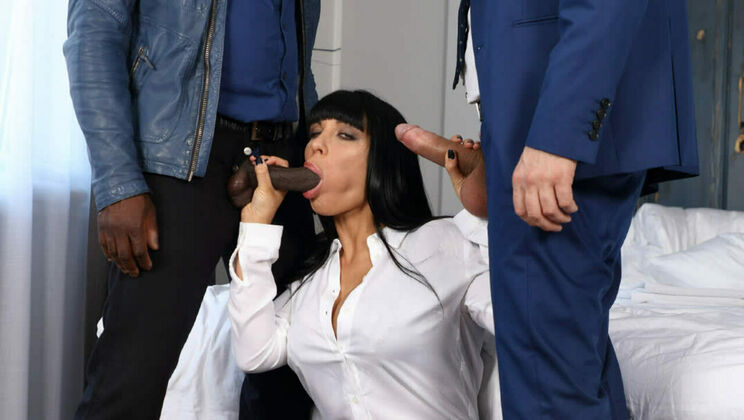 Interracial Gonzo with Big Cock and Brunette Babe