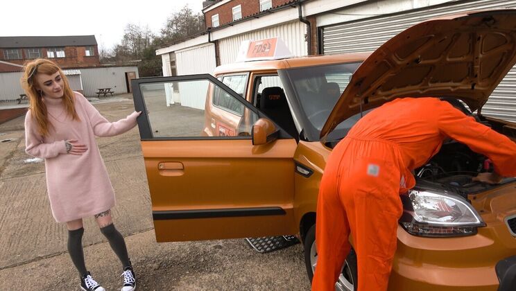 Squirt and Cumshot with Redhead Babe