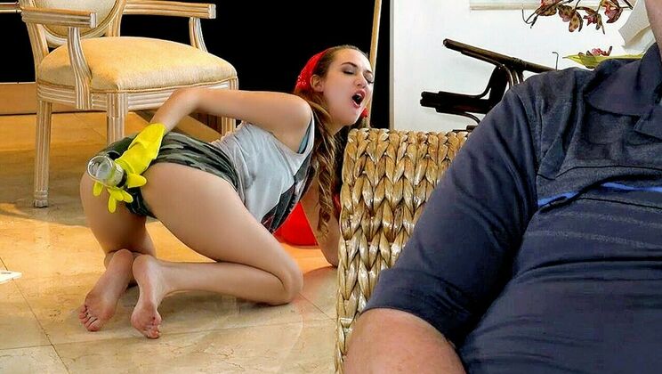 Samantha Hayes - A Bad Girl on Knees