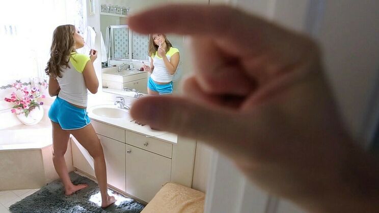 Rough Sex with Tiny Liza Rowe