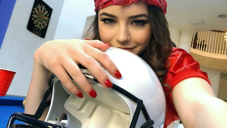 Amateur Girlfriend Loses a Bet