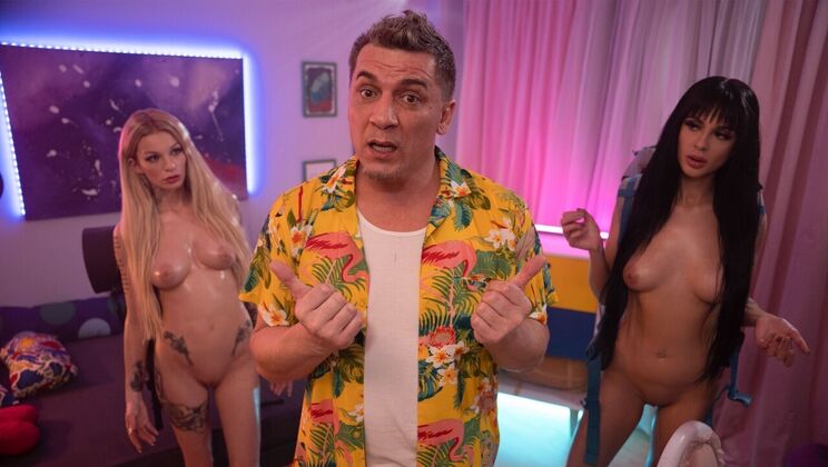 Amateur Pussy Licking and Ass Licking