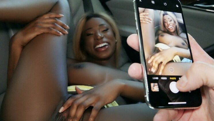 Reverse Cowgirl with Athletic Kinsley