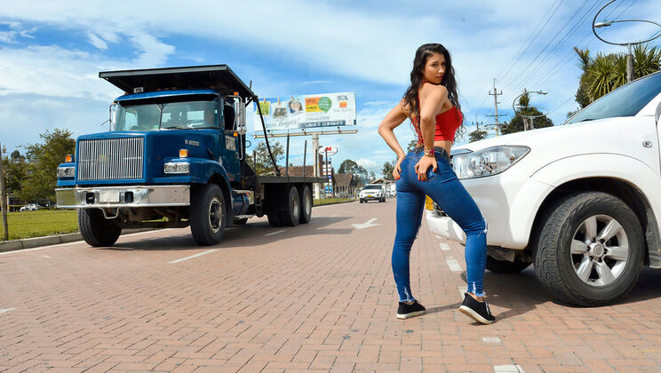 Latina Pussy and Paradise Found