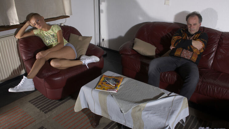 CJ's Petite Blowjob and Facial