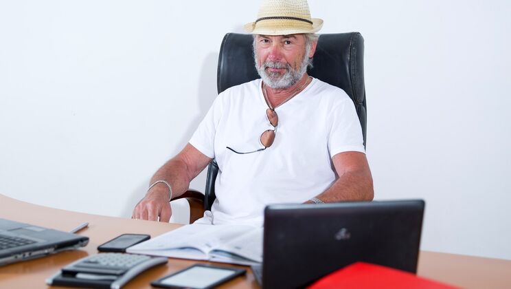 Blowjob for a Loan - Sexy Office Scene