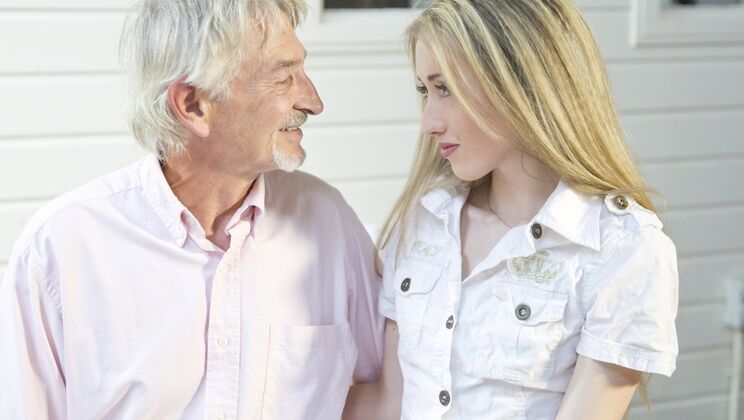 Cum Swallowing after a Wild Massage Session