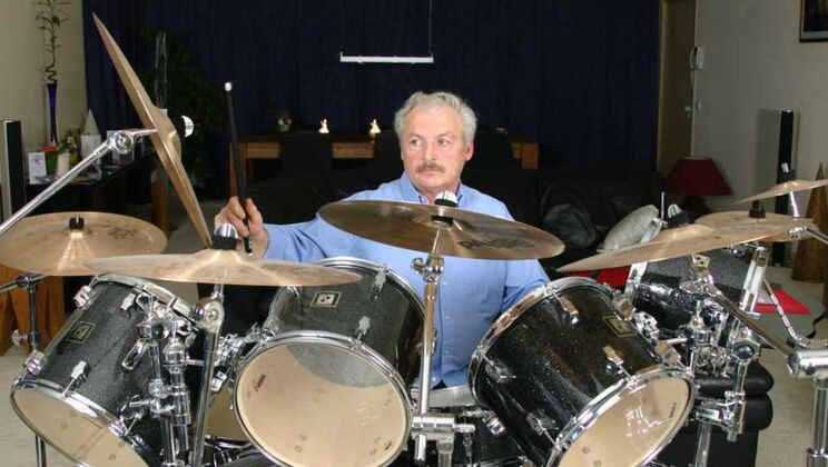 Blowjob Queen Valerie with Gustavo