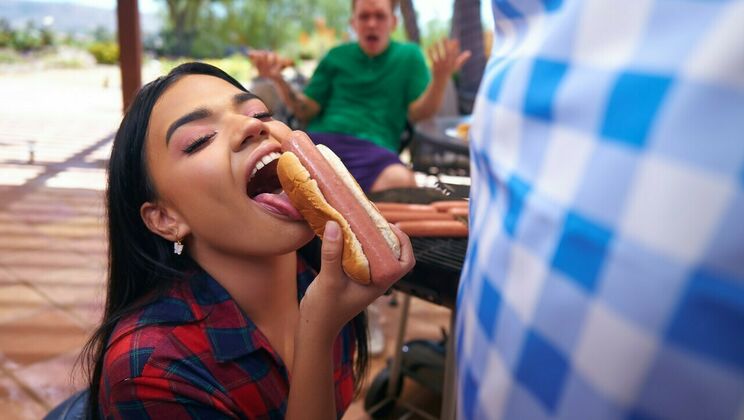 Tattooed Babe in Doggystyle Position