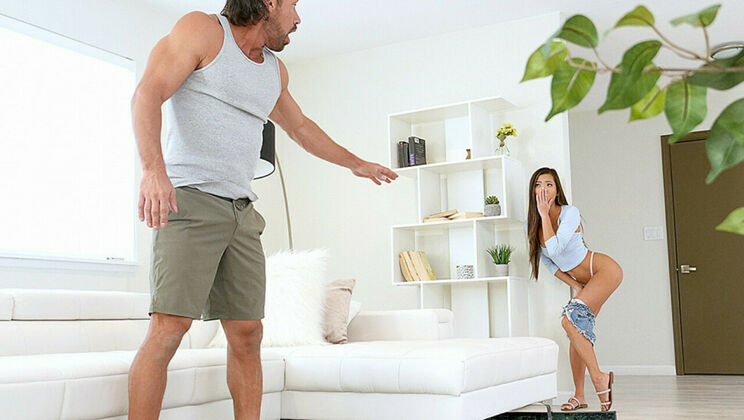 Stepbody To Stepbody Caress With Vina Sky