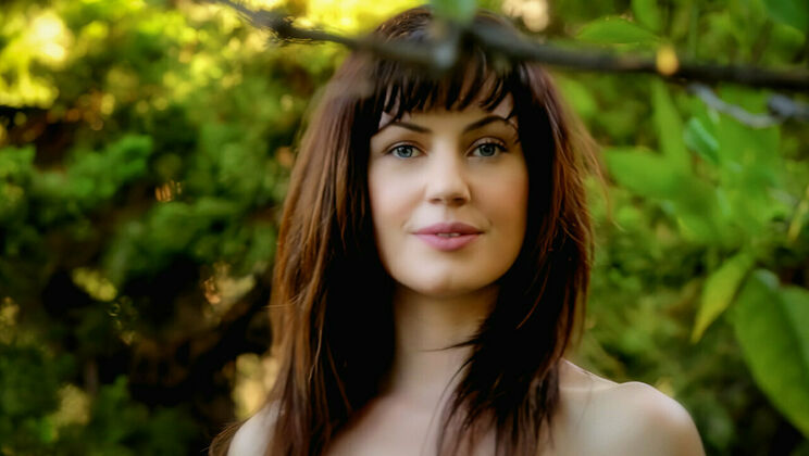 Sarah Shevon's Hairy Outdoor Adventure (2022)