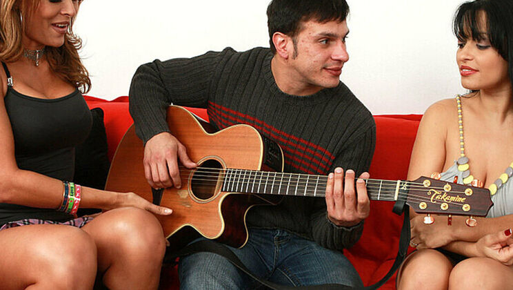 Brunette Babe Mason Storm Takes it Deep