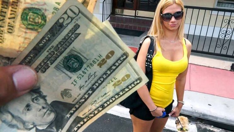 Amateur Blondie Gets Cumshot on Bus Ride