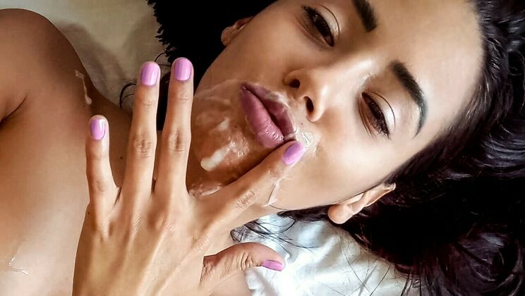 Amateur Homemade Porn with Andreina DeLuxe