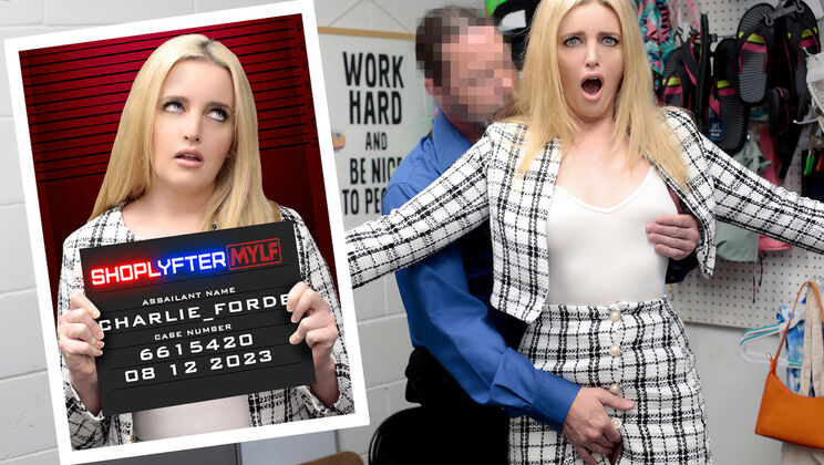 Mall Owner's Wife Fucked by Lover